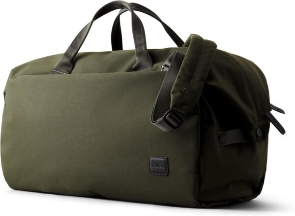 Classic Duffel 35L (casual weekender bag with easy organization)